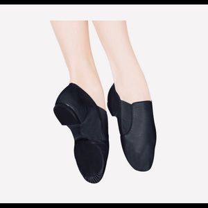 Black leather jazz/dance shoes size 9